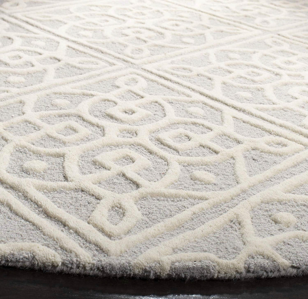 Hand Tufted Round Wool Carpet