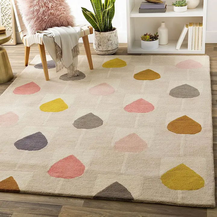 Handmade Modern Beige Woolen Carpet